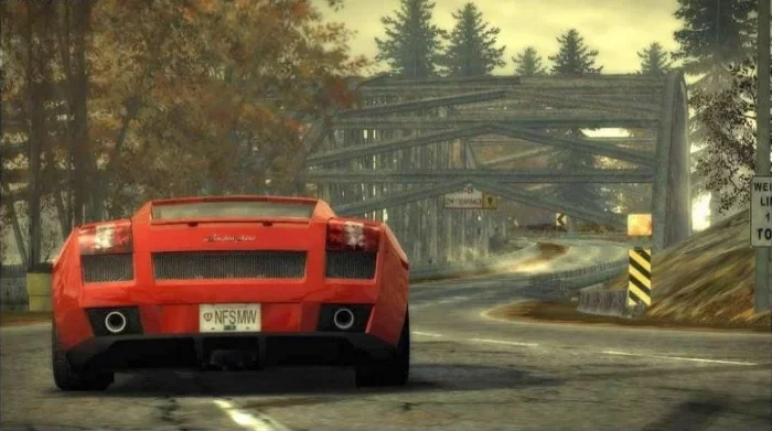 Скриншот Need for Speed: Most Wanted №3